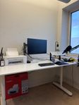 IKEA BEKANT Skrivbord 160x80cm + kontorsstol från Jysk