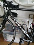cykel cannondale super sis evo med shimano komponenter 