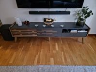 Tv bänk