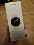 watch8 silver 44 BT