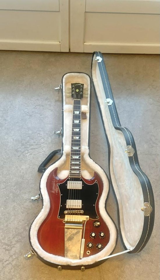 Gibson SG Standard + Hardcase
