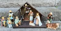 Julkrubba Goebel - Hummel. 13 delar. Stor modell.