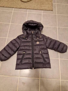 Moncler jacka barn