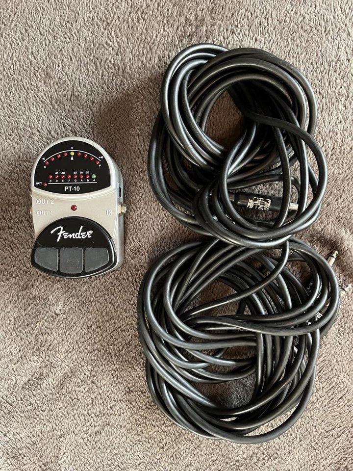 Fender Pedal Tuner PT-10 + 2 ...