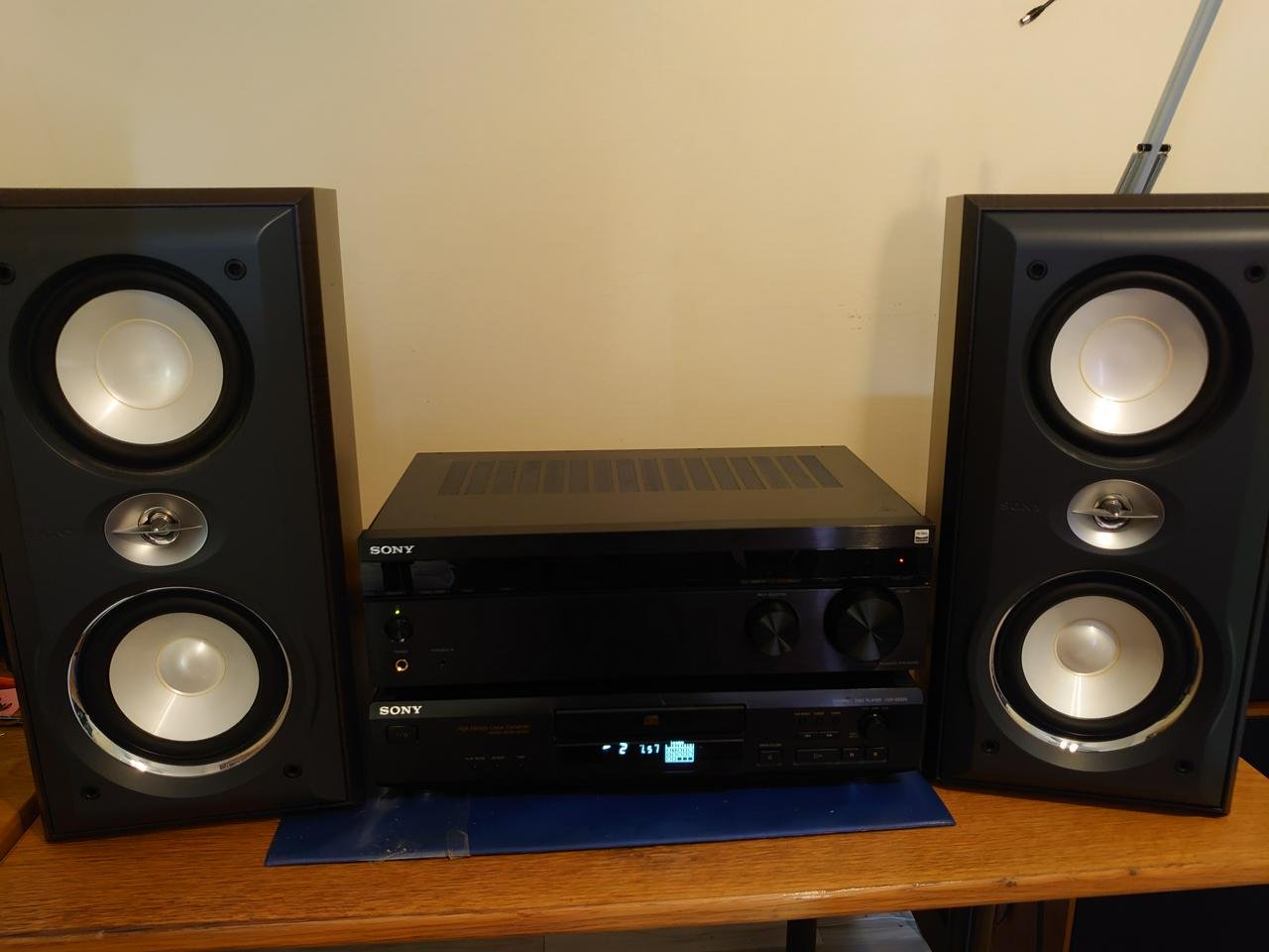 Sony STR-DH190+ CDP-XE220 och...