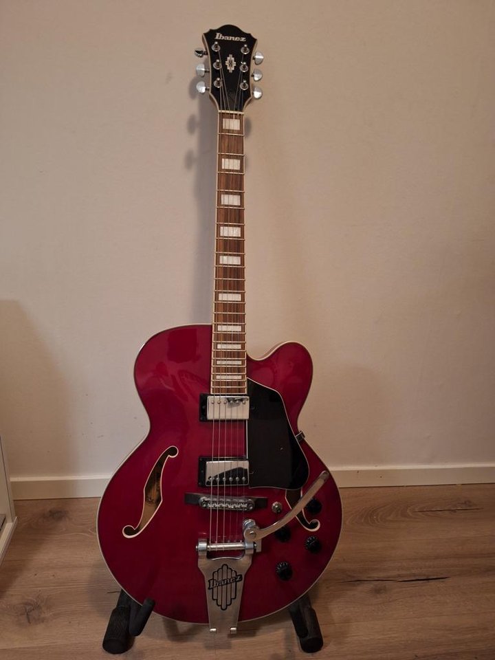Ibanez AFS75T