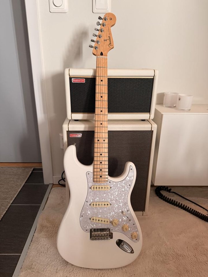 Fender Player Stratocaster 75...