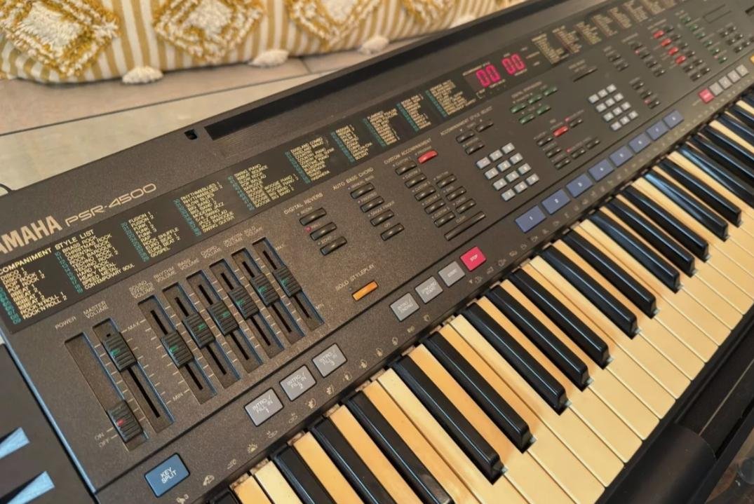 YAMAHA Keyboard Synthesizer P...