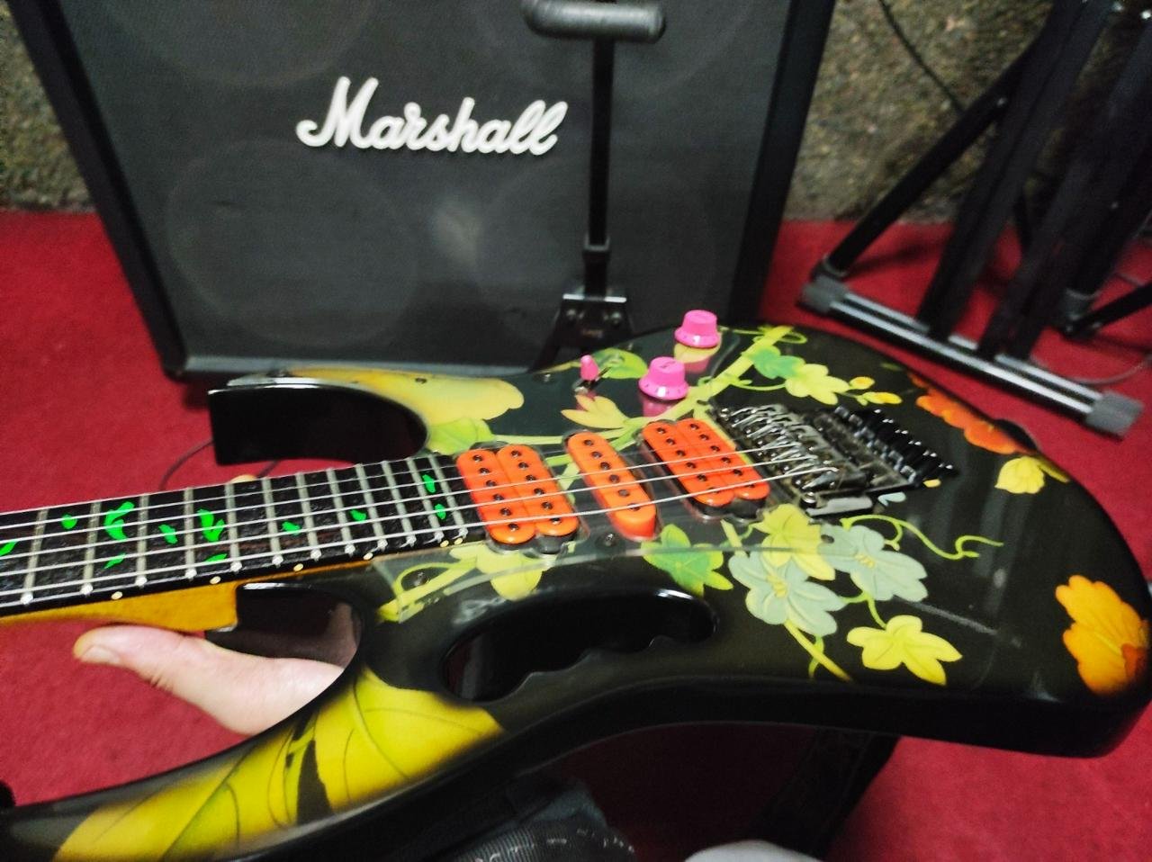 Ibanez JEM 77 FP Steve Vai Si...