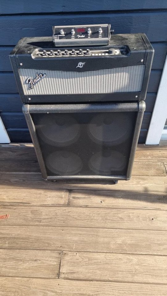 Fender Mustang V  Stack 4x12