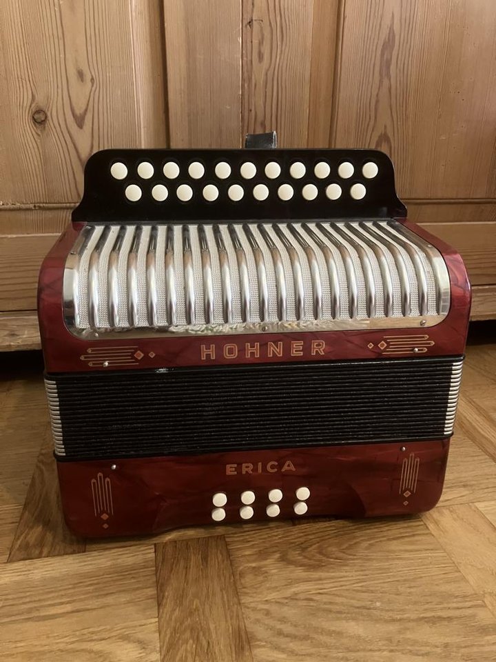 Hohner Erica (F/C) i fint skick