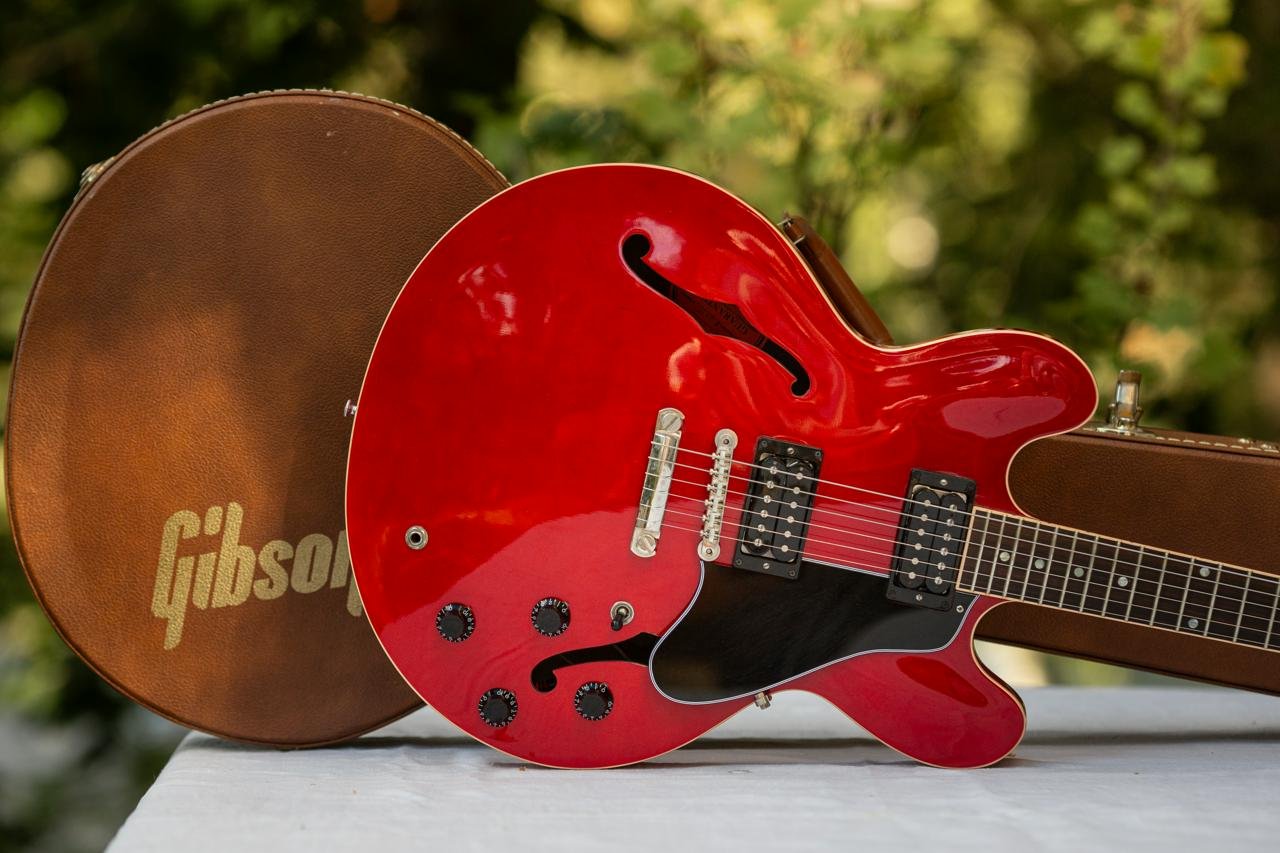 Gibson es-335 2014