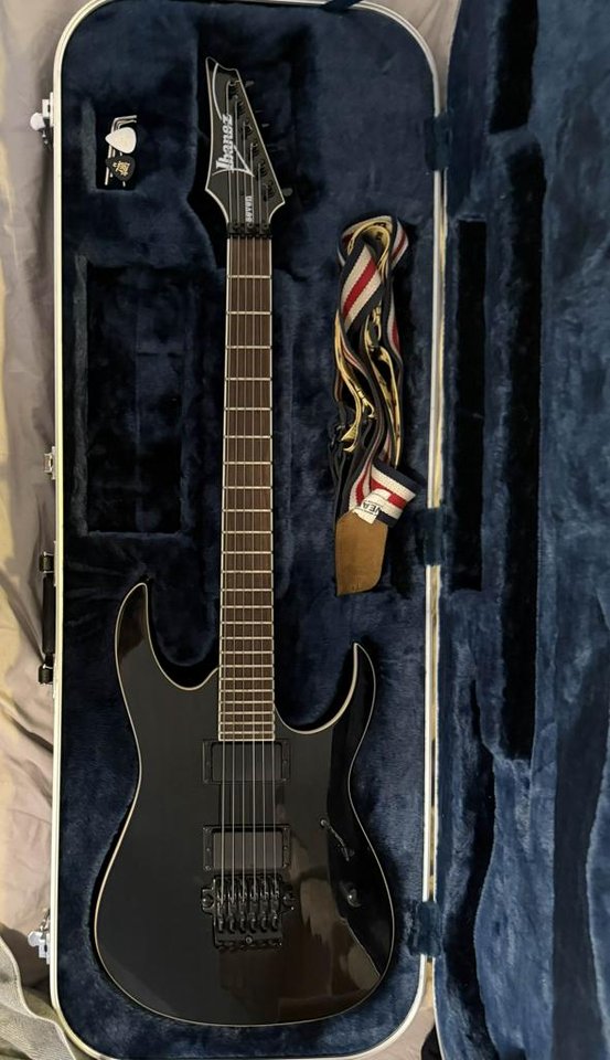 Ibanez MTM2 + hardcase