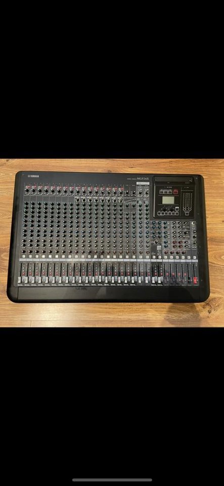 Mixerbord Yamaha MGP24X