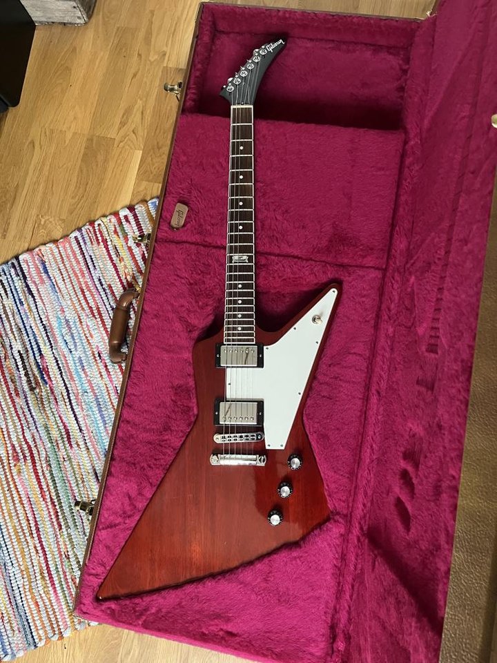 Gibson Explorer 120 th Annive...