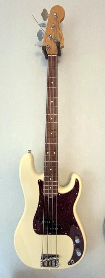 Fender precision bass America...