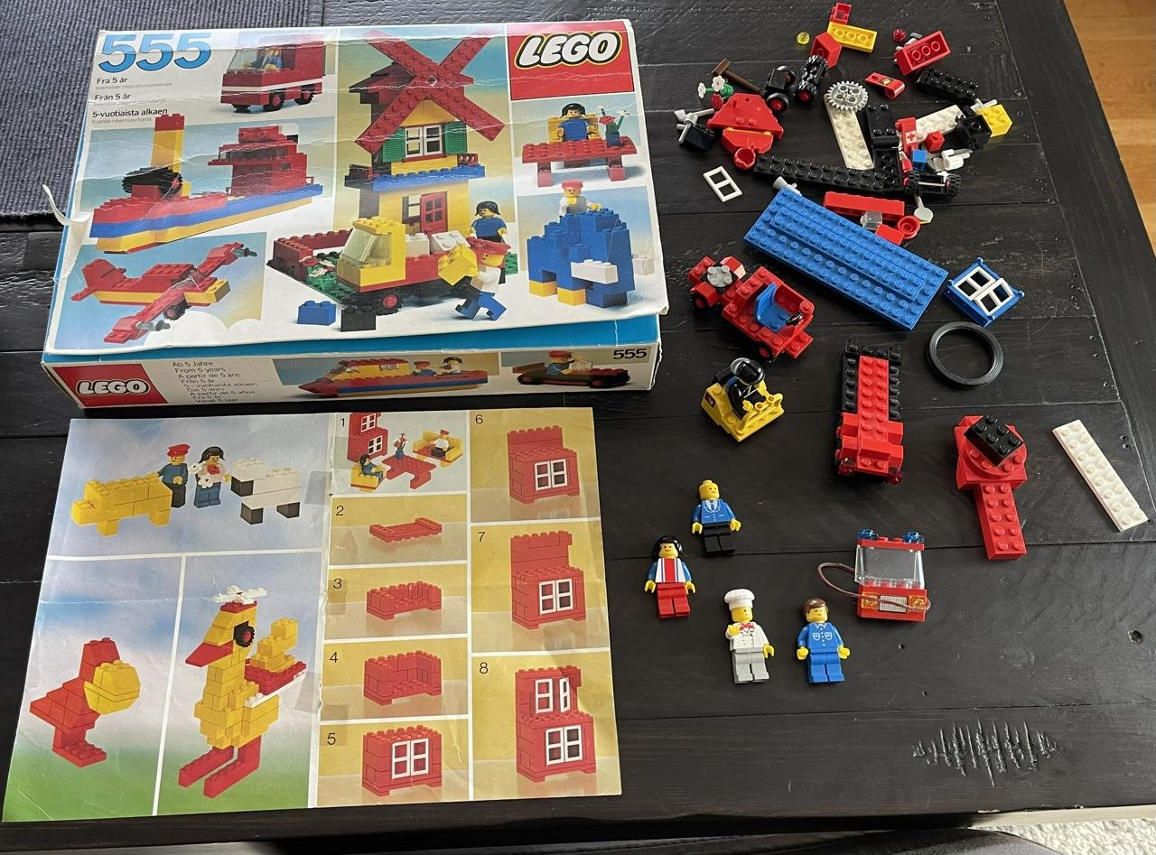 Lego Kartong med massa extra ...