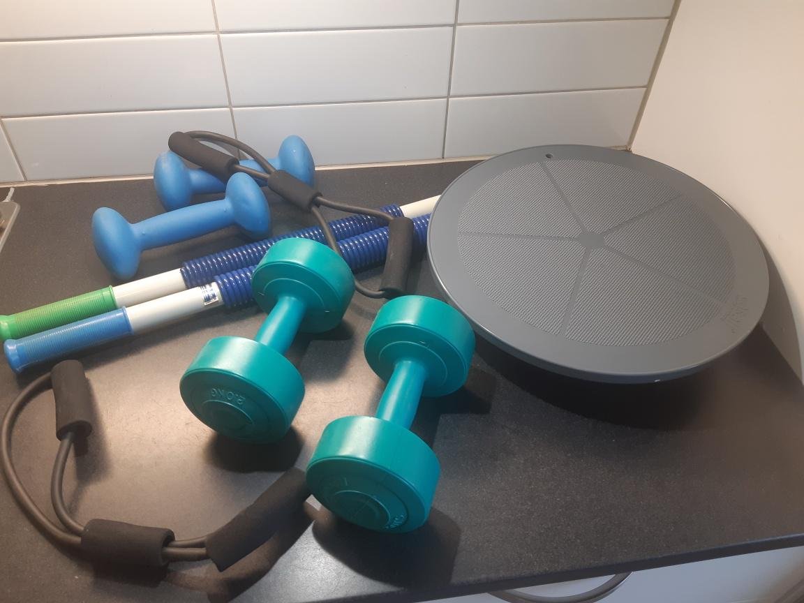 TRÄNINGSREDSKAP, DIV OLIKA I ...