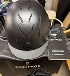 Säljes ny ridhjälm EQUIPAGE.