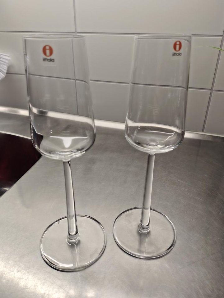 champagne glas ifrån ittala