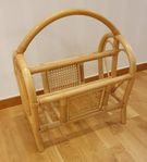 Tidningsställ rotting