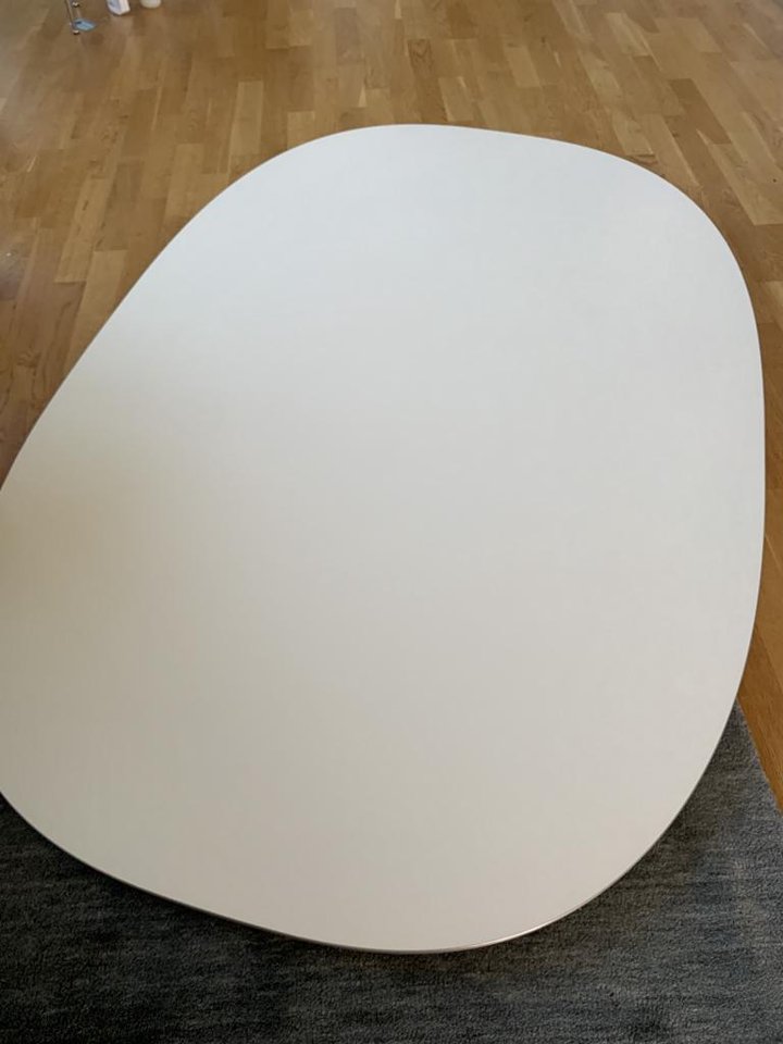 Fritz Hansen Superellips B613...
