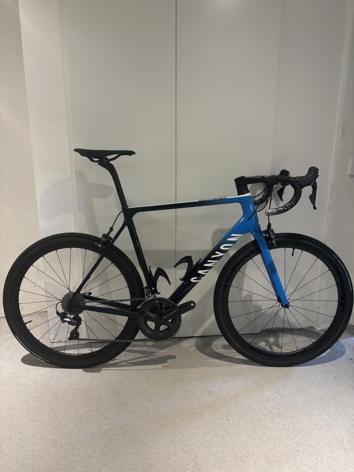 Canyon Ultimat CF SL 8.0