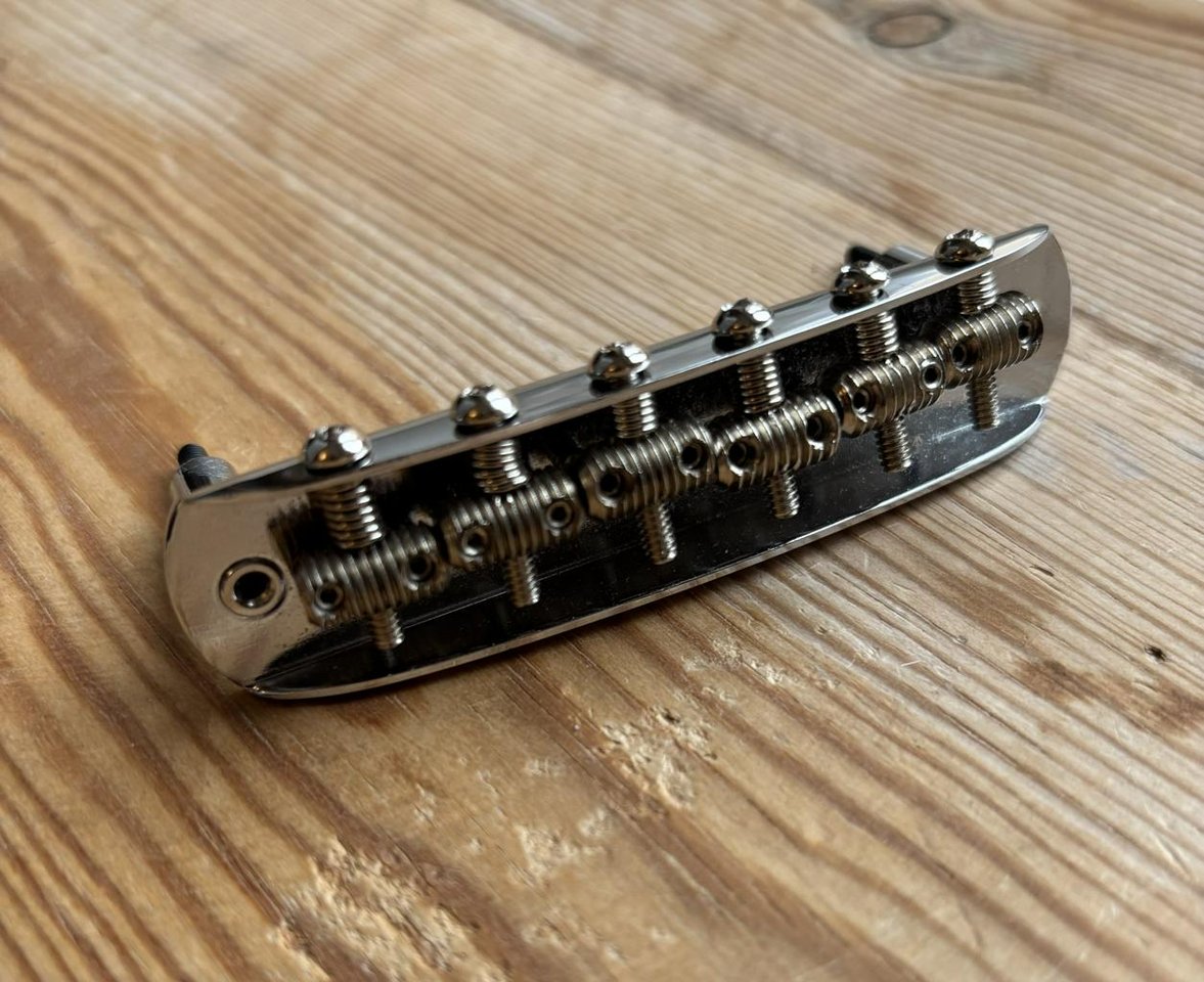 Fender AV Jazzmaster/Jaguar B...