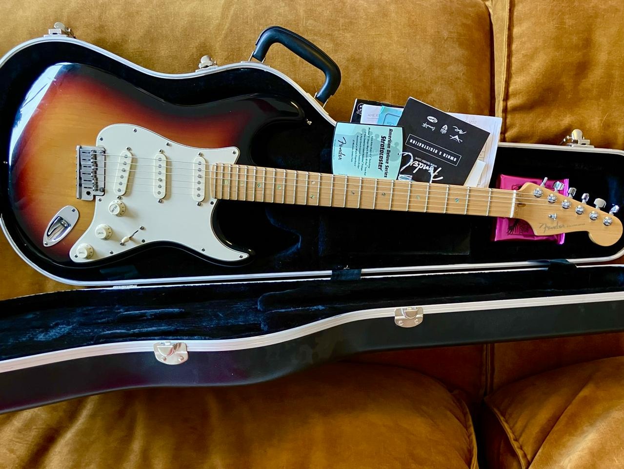 Fender Deluxe Stratocaster 50...