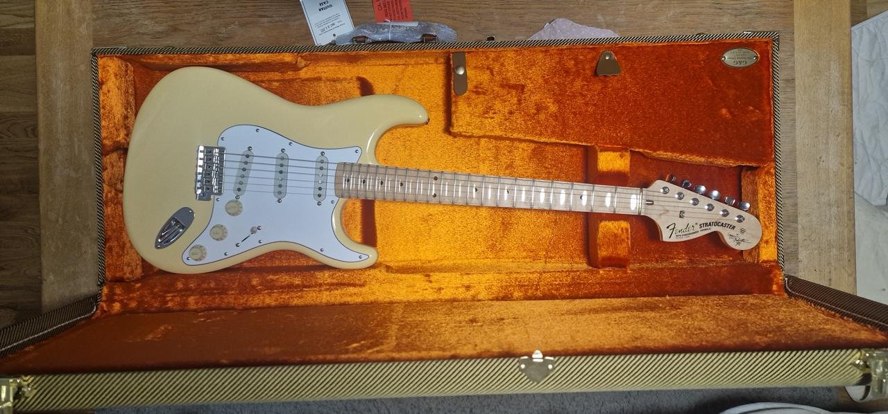 FENDER STRATOCASTER YJM USA 2024
