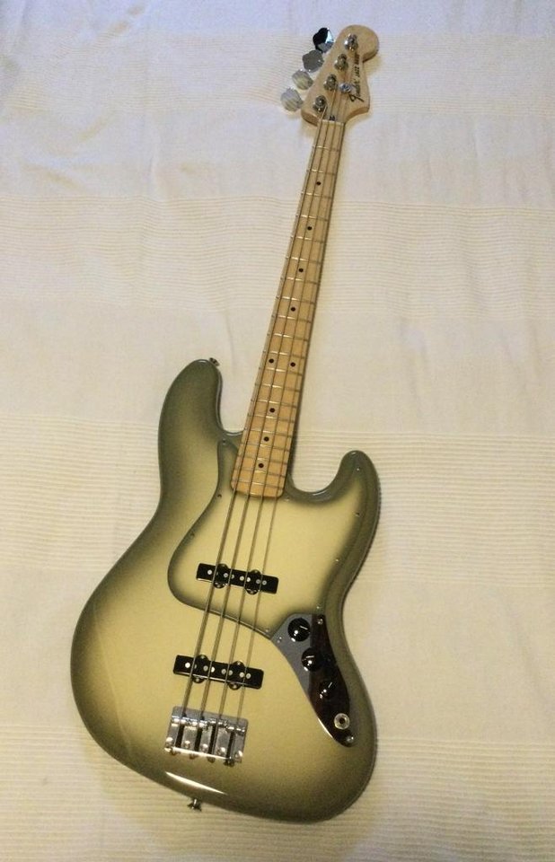 Fender FSR Antigua Jazz bass ...