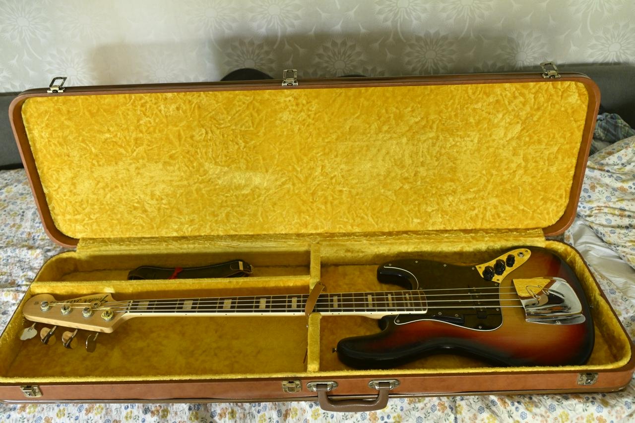 Fender Jazz Bass -74