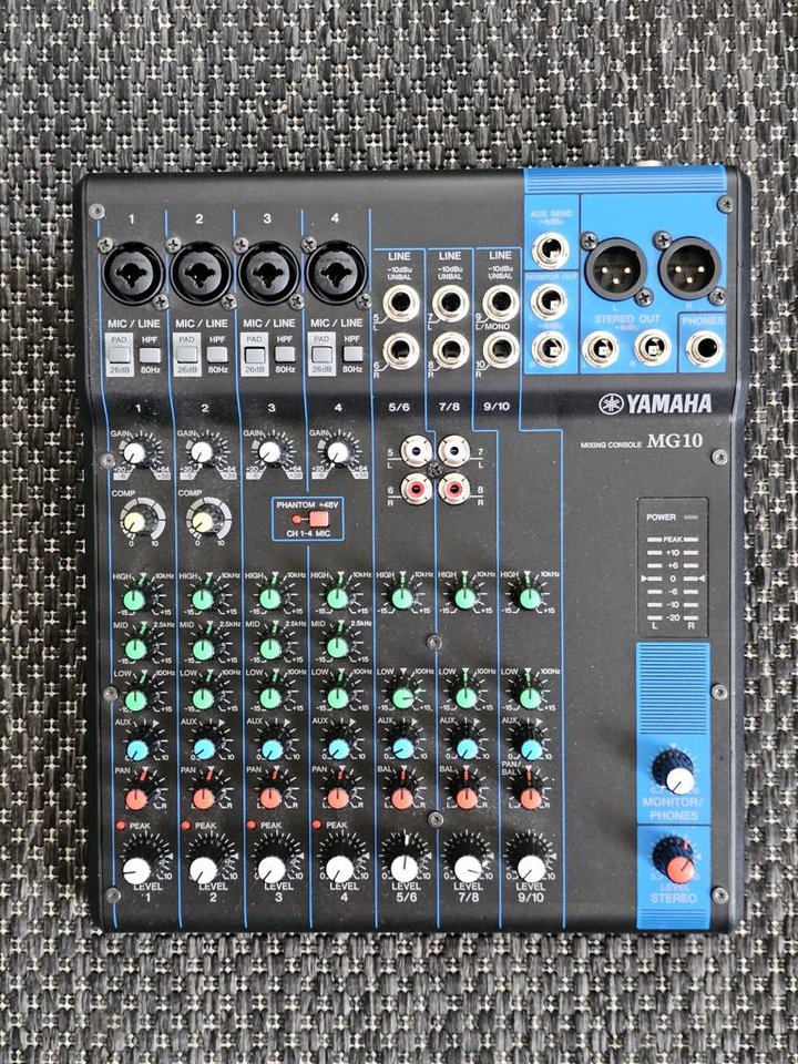 Yamaha Mixerbord.