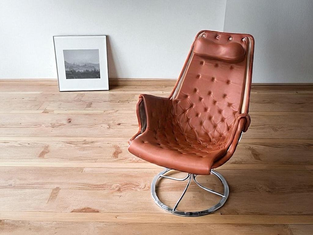 Jetson fåtölj i varm cognacfärg