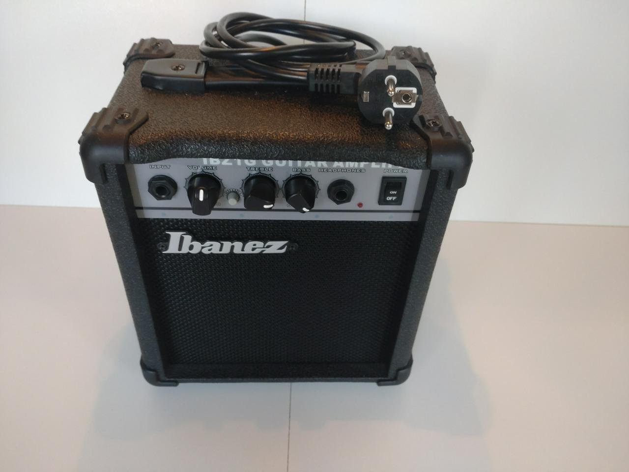 Ibanez IBZ1G 16W gitarrförstä...
