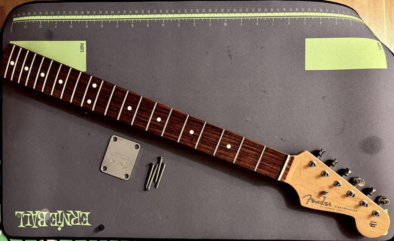 Fender Stratocaster Classic P...