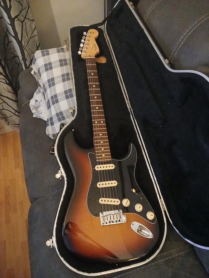 Fender Stratocaster Corona