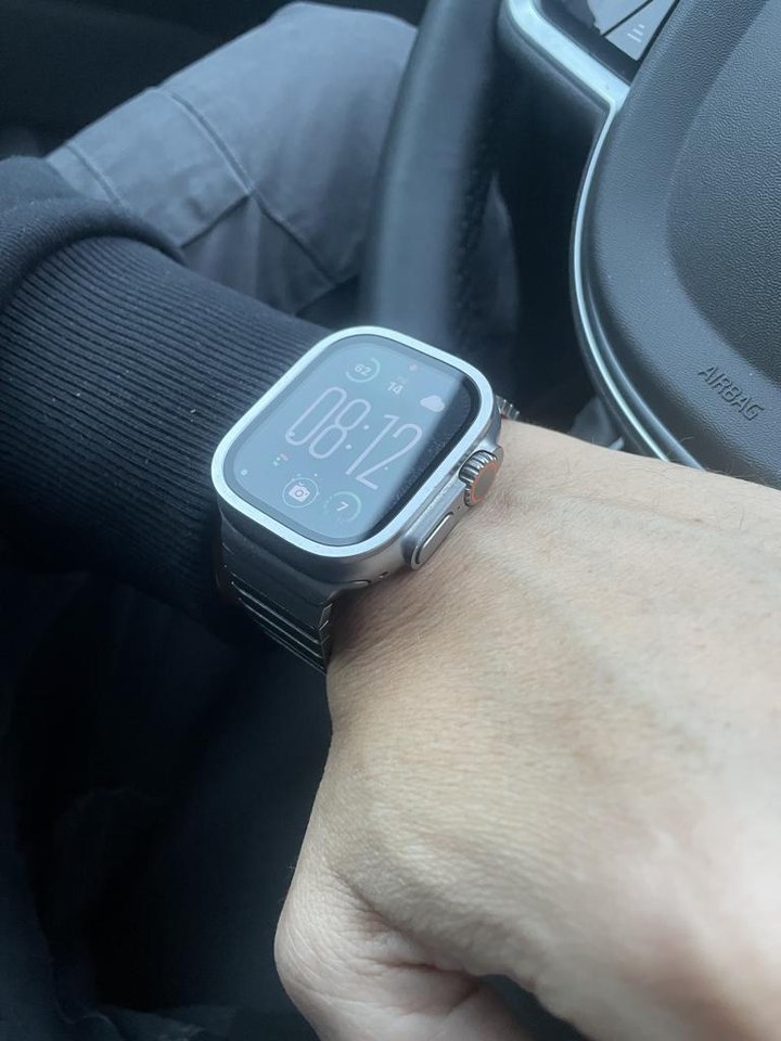 Apple Watch Ultra bytes mot G...