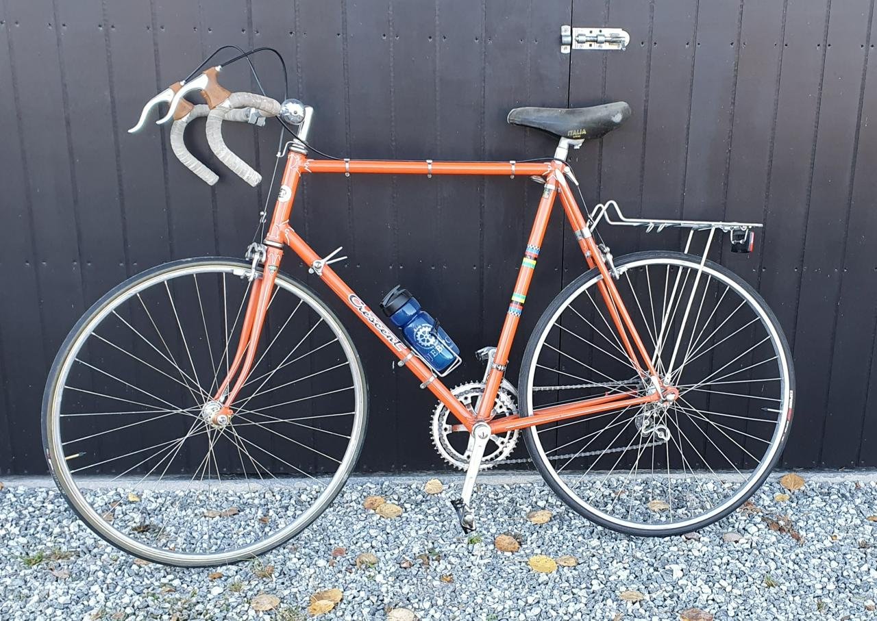 Crescent Vintage Racer