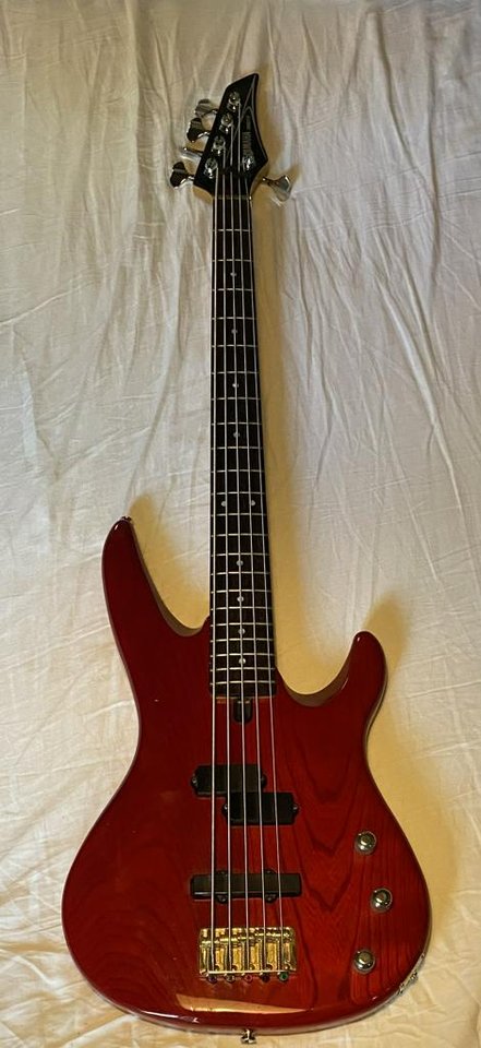 Yamaha RBX5 5strängad bas 