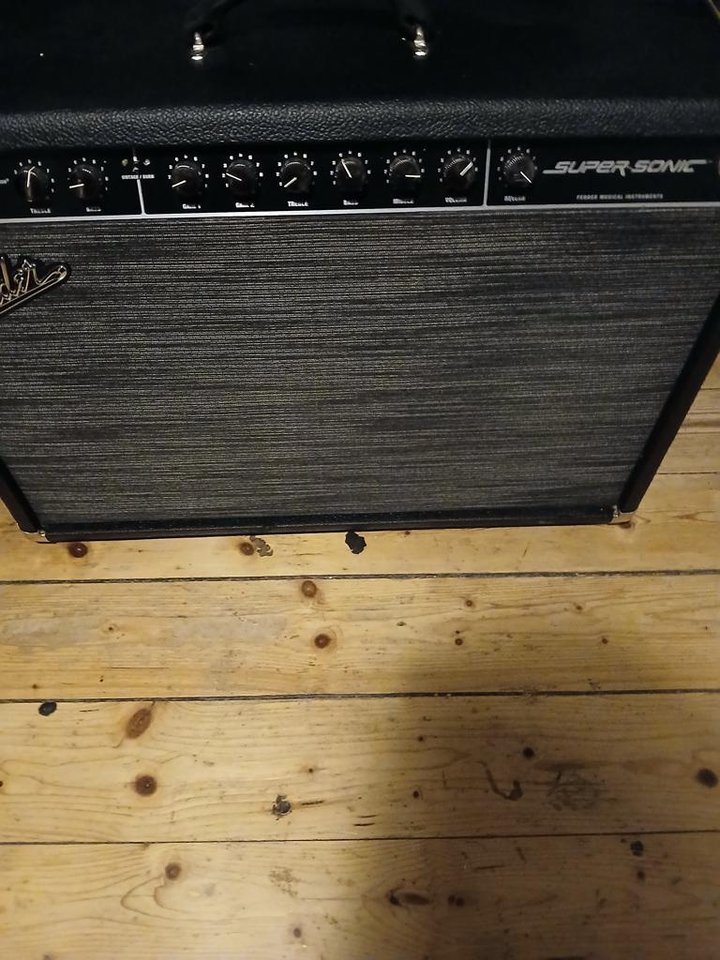 Fender - Supersonic gitarrför...