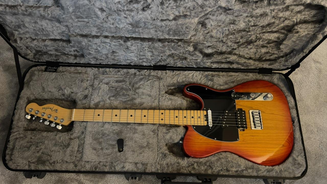 Fender American EliteTelecast...