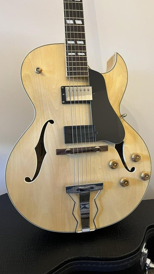 Eastman AR372CE - typ ES175