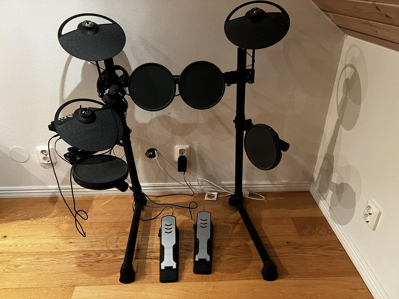 Elektriskt trumset och marsha...