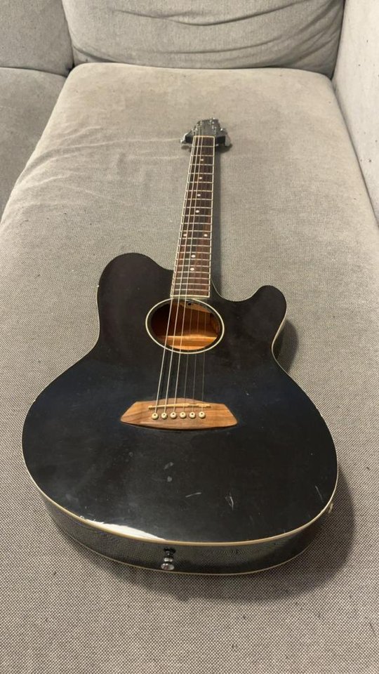 Ibanez semiakustisk gitarr