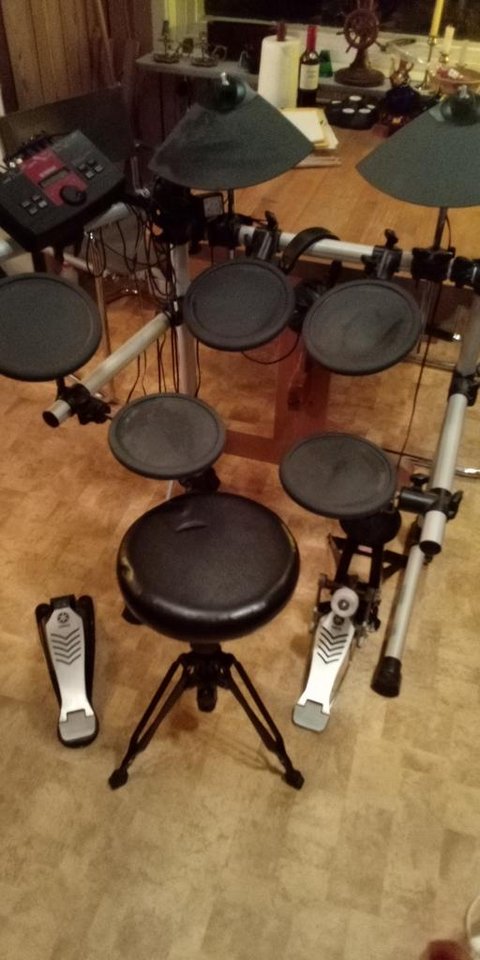 Trumset Yamaha DTXplorer eltr...