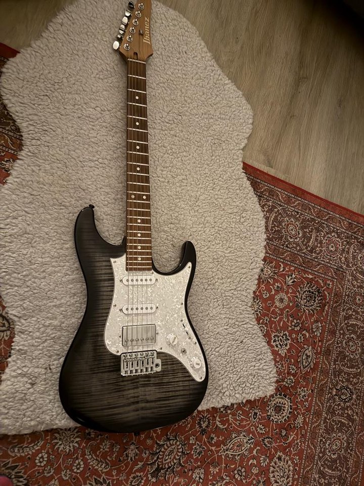 Ibanez AZ22S1F-TKS