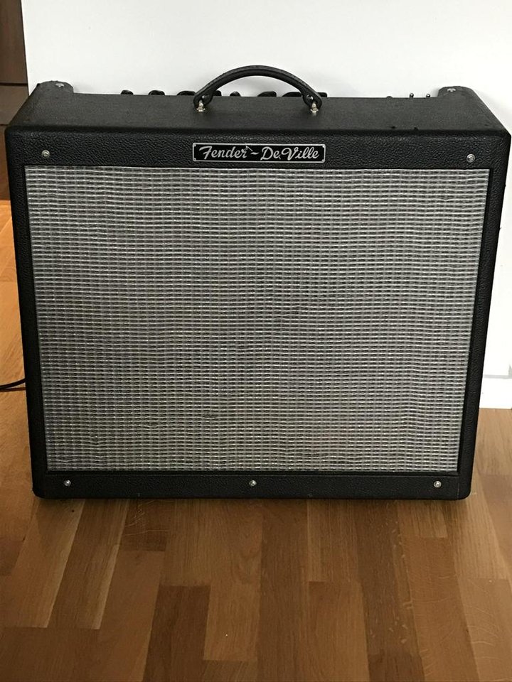 Fender Hot Rod DeVille, 212