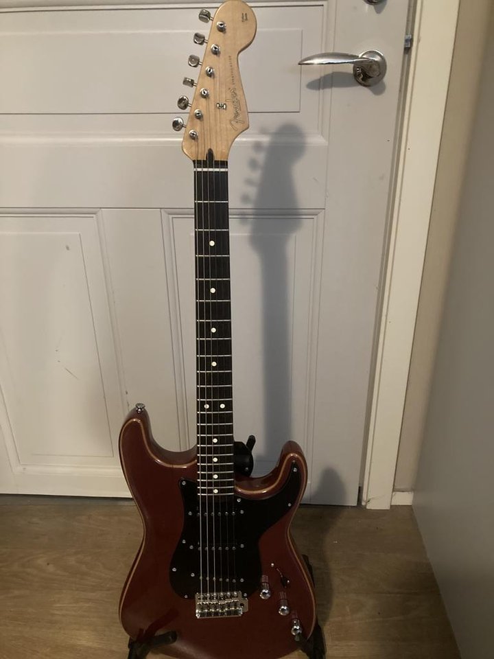 Custombyggd Stratocaster Engl...