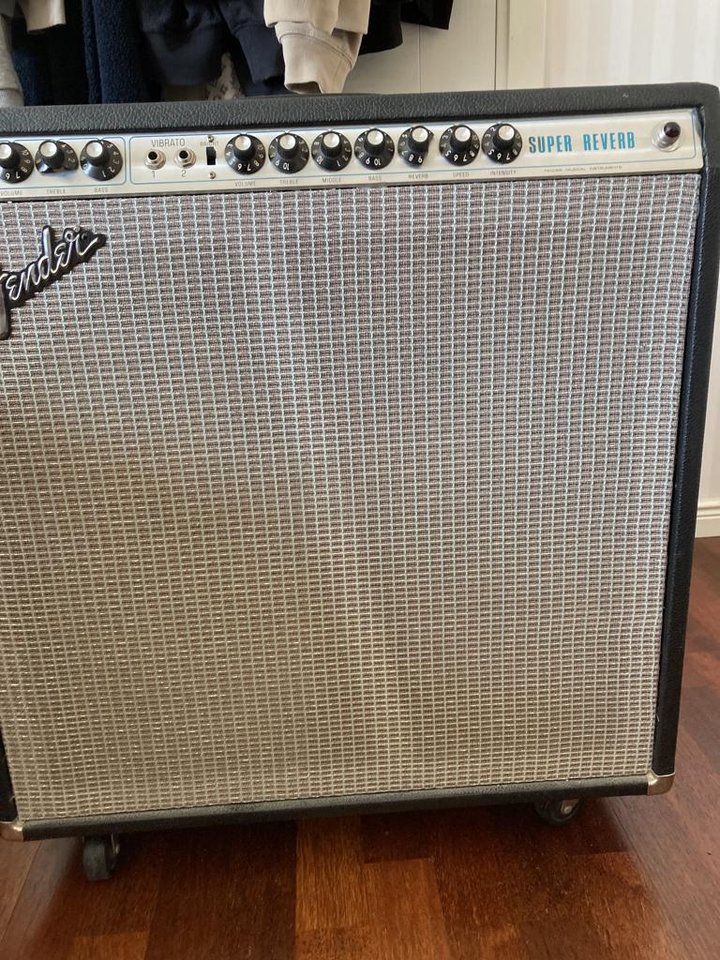 fender super reverb